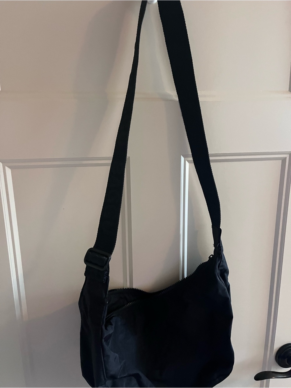 BAGGU Black Nylon Crossbody Messenger Bag